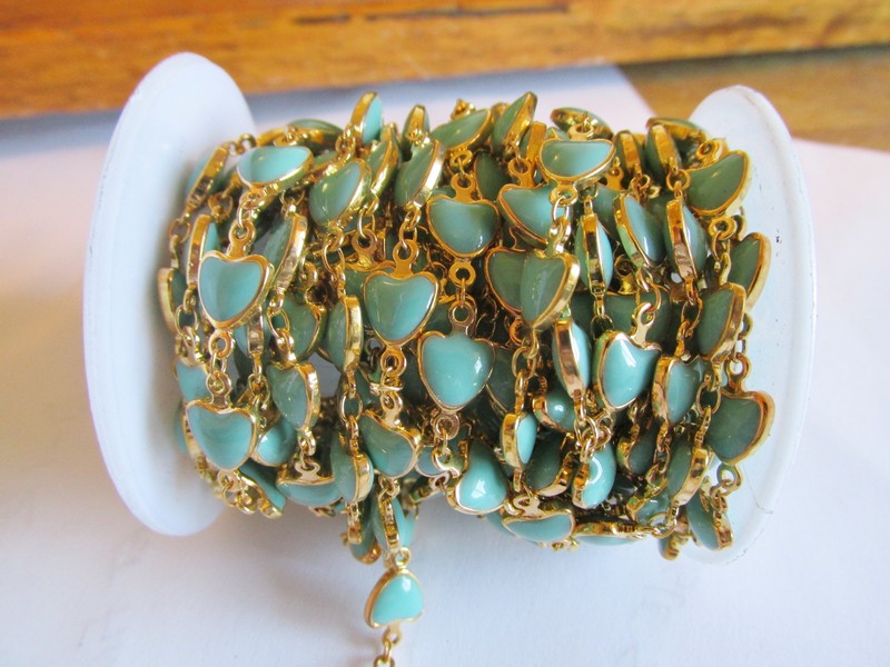 (image for) Turquoise and gold Heart Chain (ROLL)